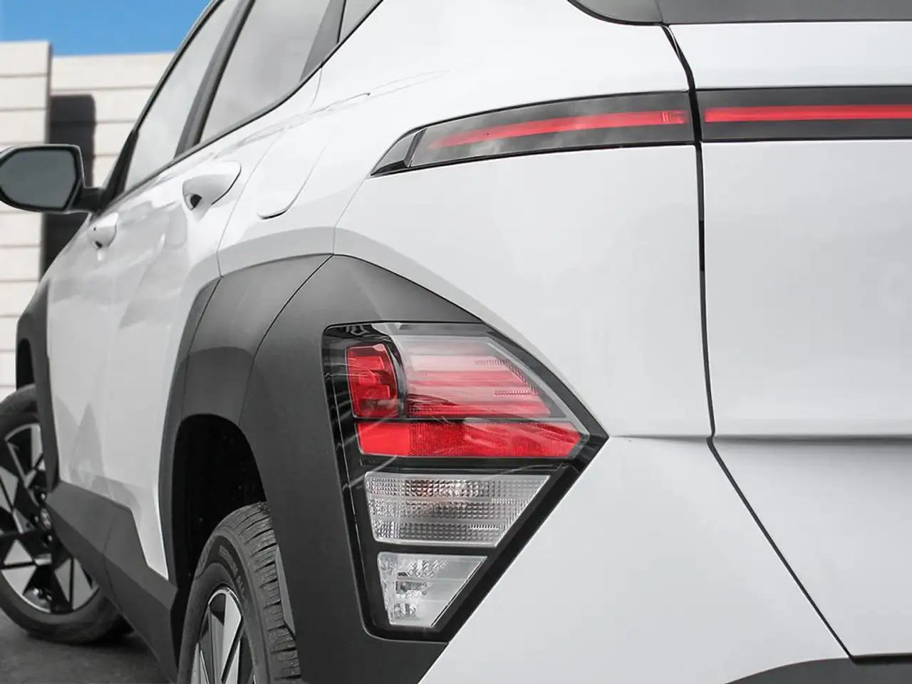 Hyundai KONA снимка Hyundai KONA