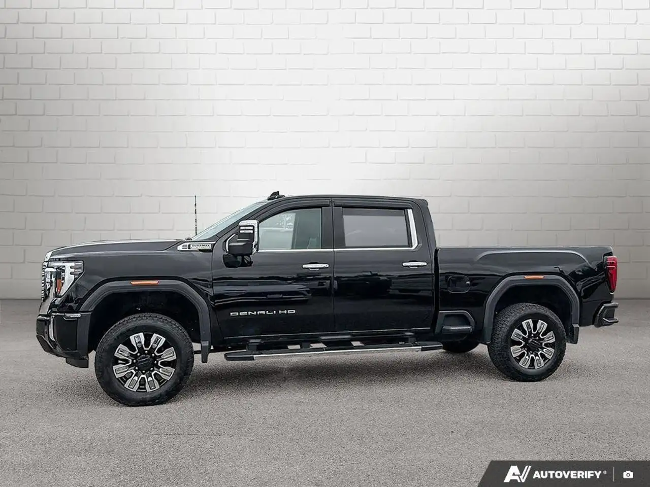 GMC Sierra 2500HD снимка GMC Sierra 2500HD