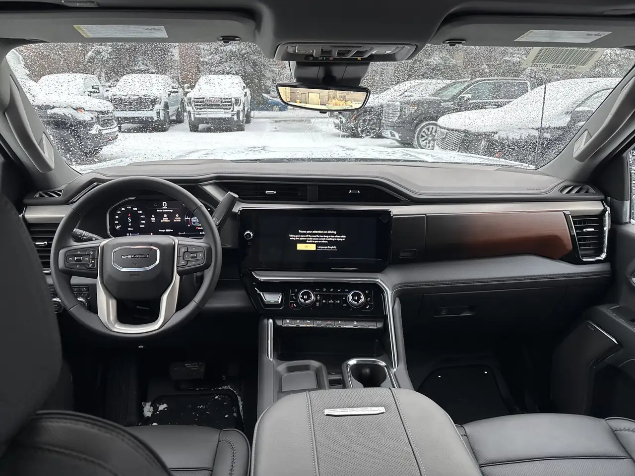 GMC Sierra 3500HD снимка GMC Sierra 3500HD