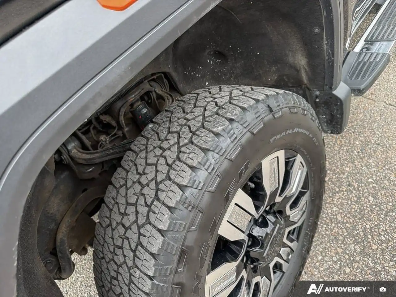 GMC Sierra 2500HD снимка GMC Sierra 2500HD