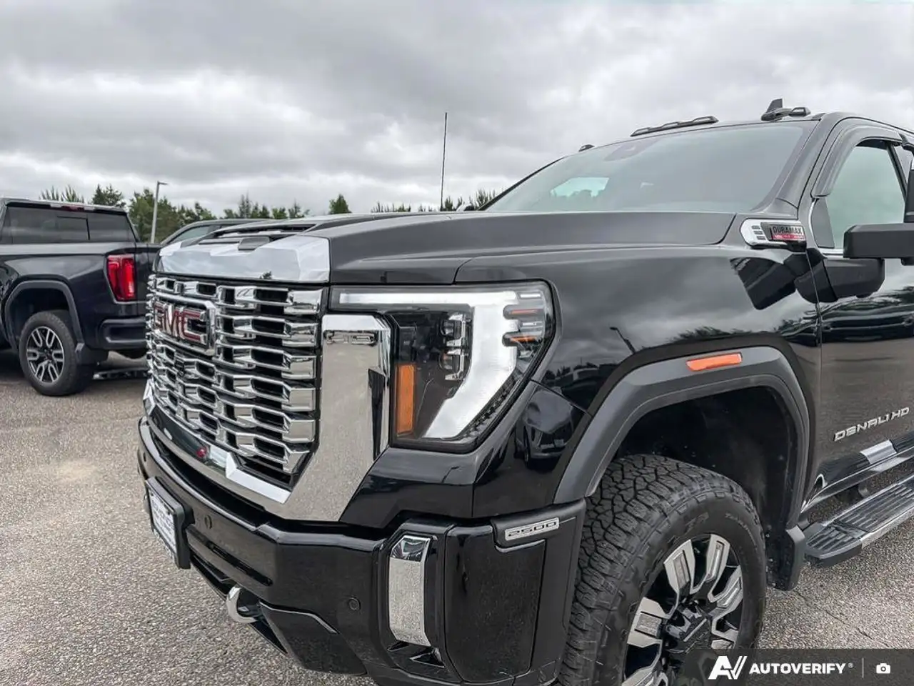 GMC Sierra 2500HD снимка GMC Sierra 2500HD