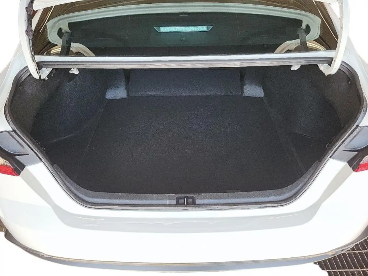Toyota Camry снимка Toyota Camry
