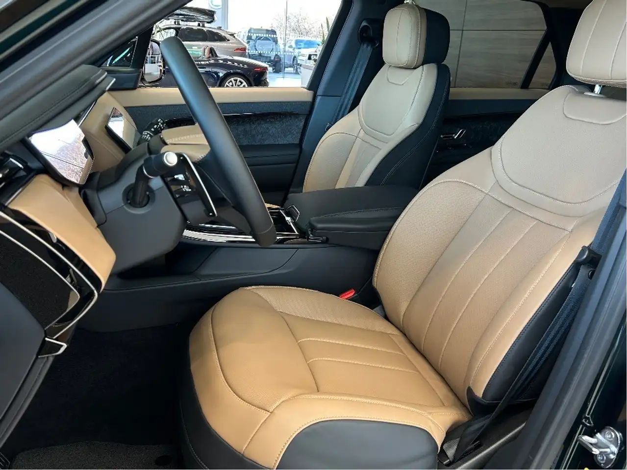 Land Rover Range Rover Sport снимка Land Rover Range Rover Sport