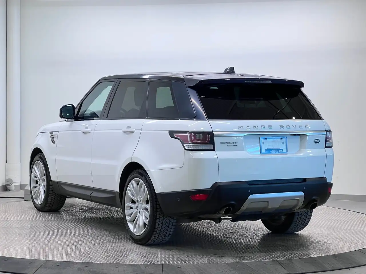Land Rover Range Rover Sport снимка Land Rover Range Rover Sport