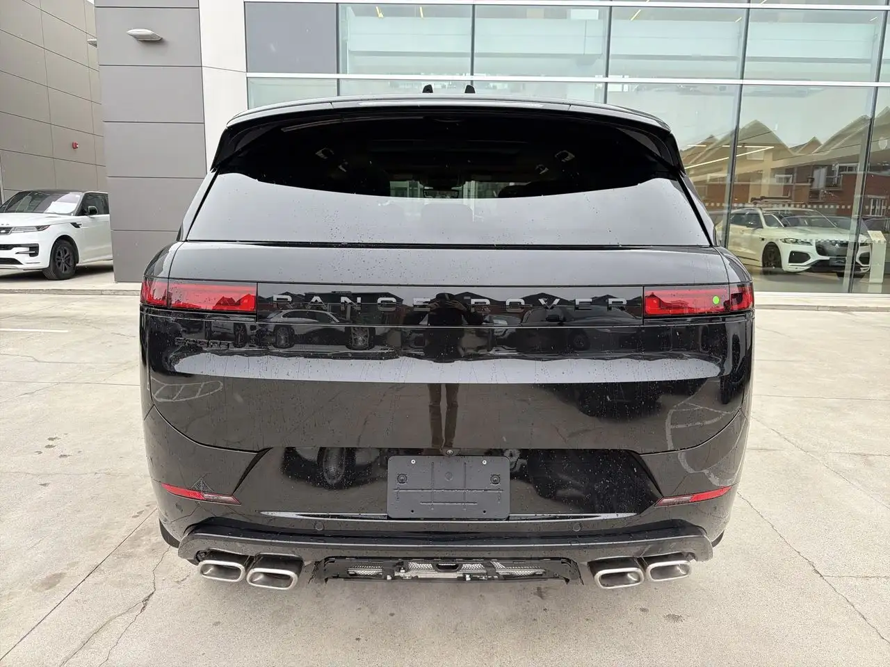 Land Rover Range Rover Sport снимка Land Rover Range Rover Sport