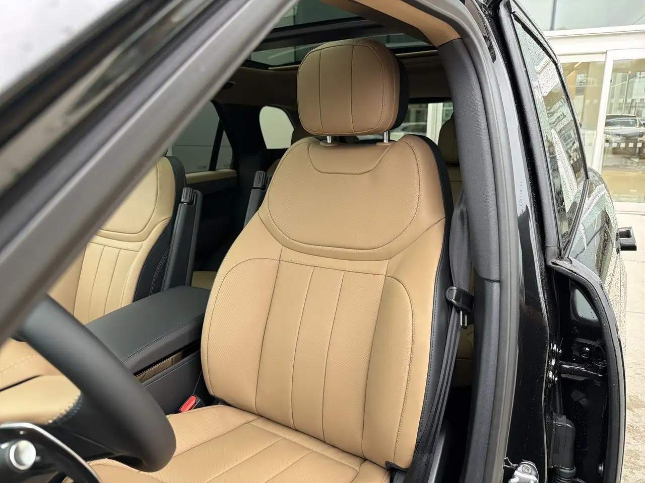 Land Rover Range Rover Sport снимка Land Rover Range Rover Sport
