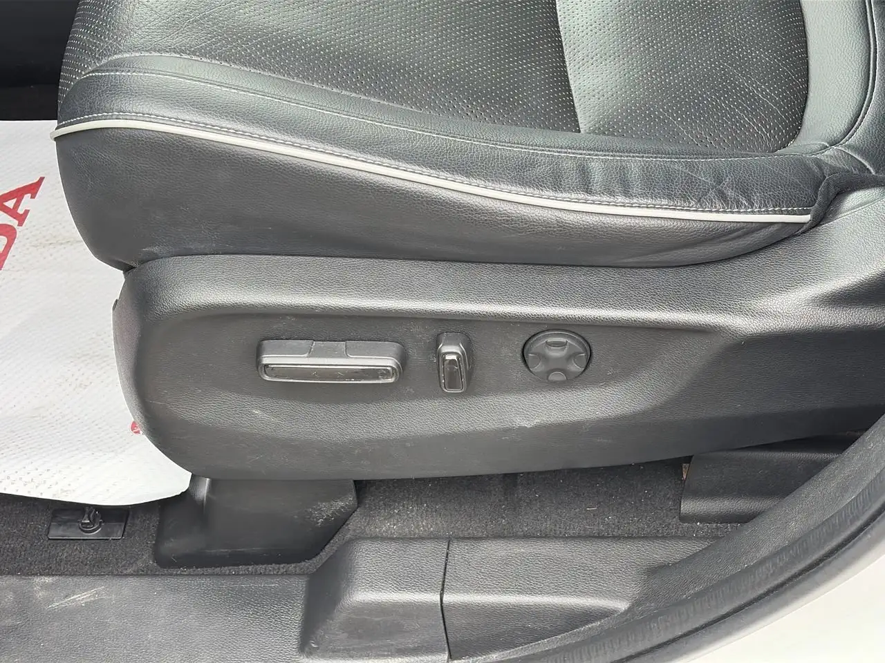 Honda Odyssey снимка Honda Odyssey