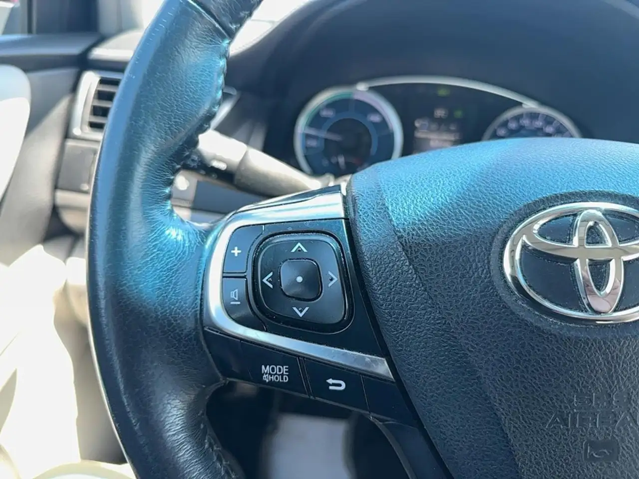 Toyota Camry снимка Toyota Camry