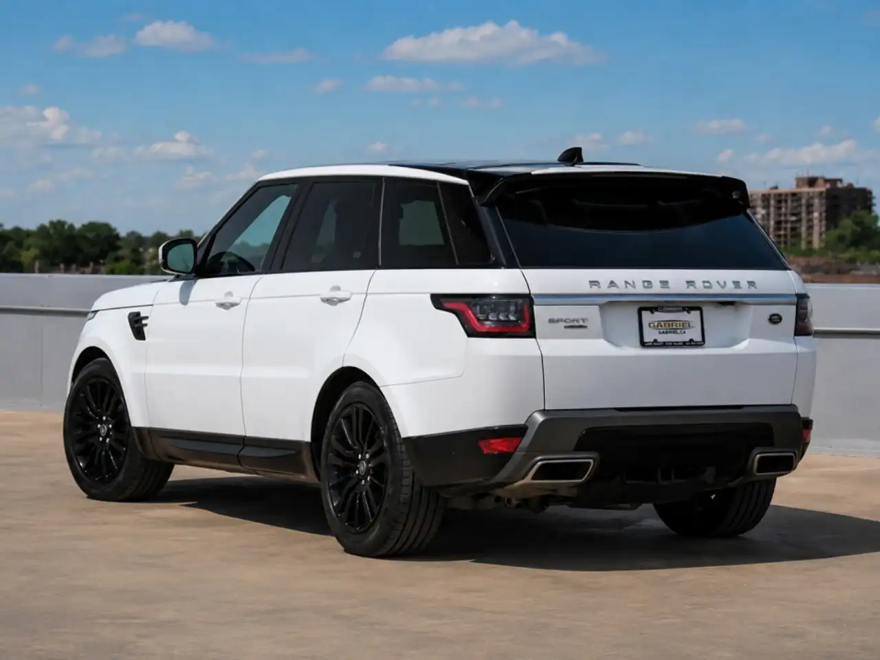 Land Rover Range Rover Sport снимка Land Rover Range Rover Sport