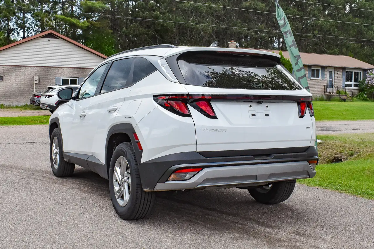 Hyundai TUCSON снимка Hyundai TUCSON