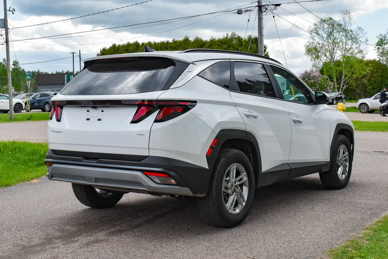 Hyundai TUCSON снимка Hyundai TUCSON