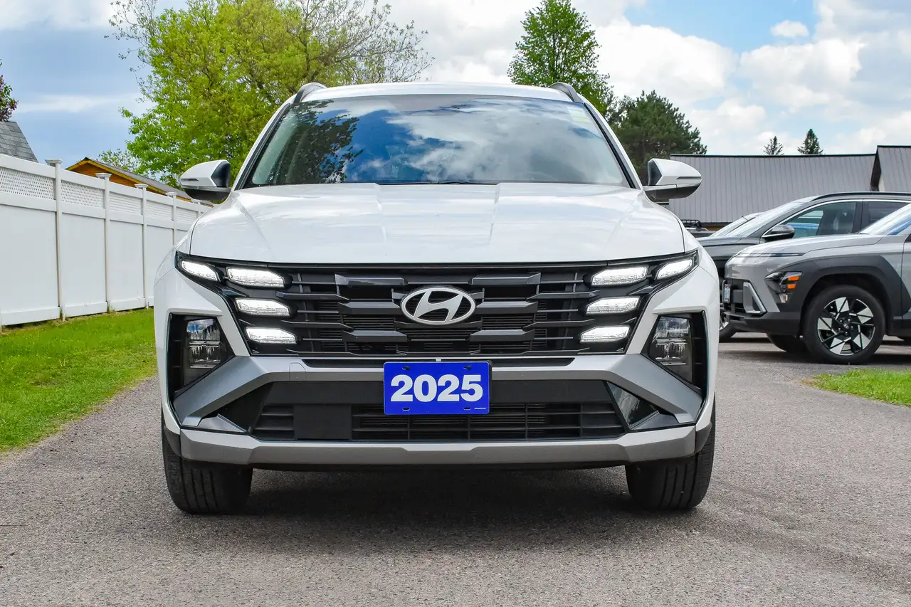 Hyundai TUCSON снимка Hyundai TUCSON