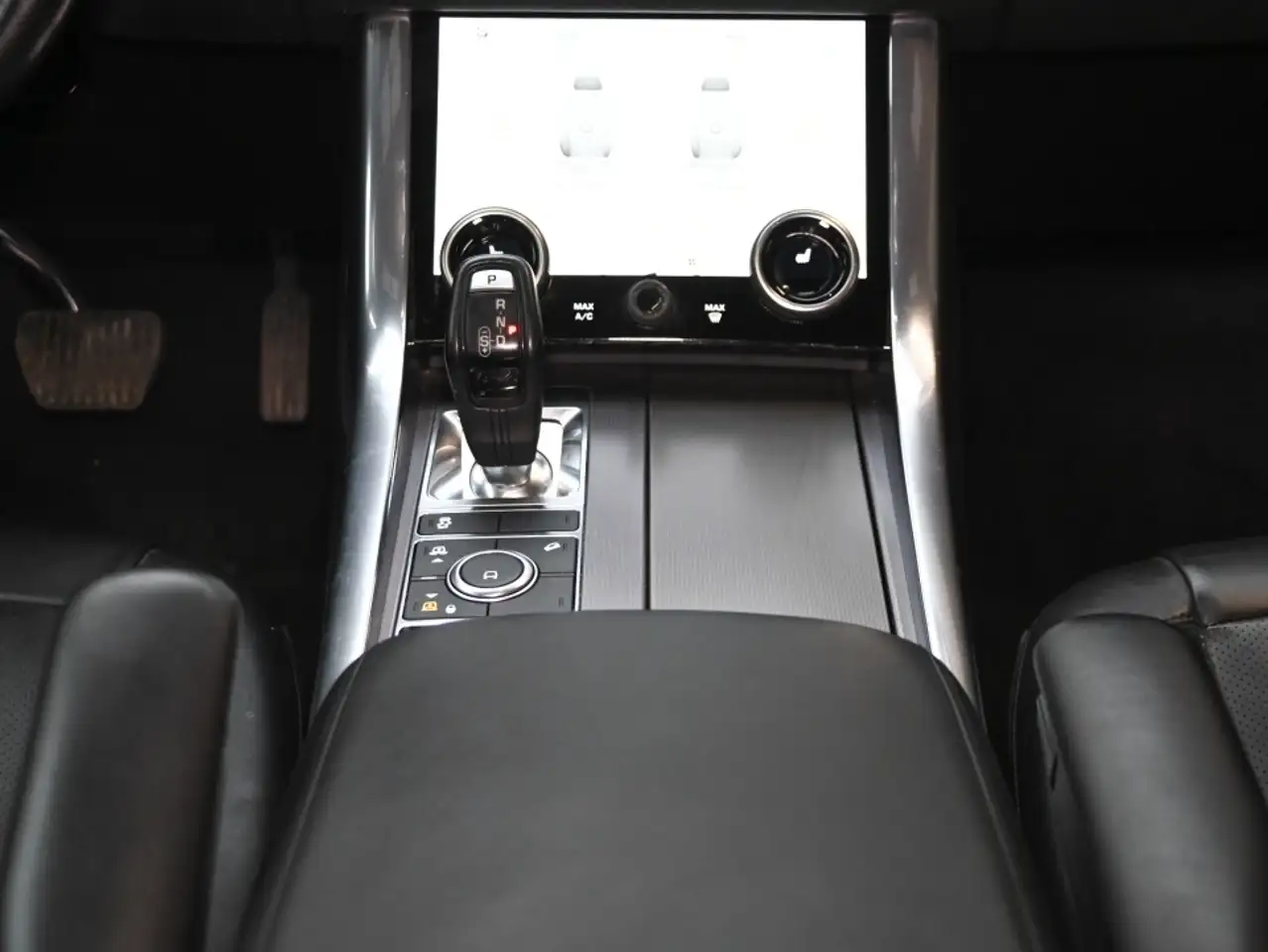 Land Rover Range Rover Sport снимка Land Rover Range Rover Sport