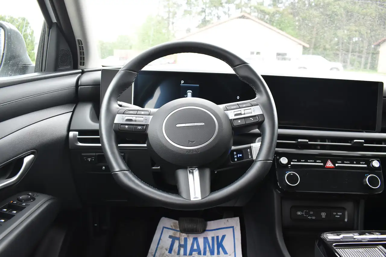Hyundai TUCSON снимка Hyundai TUCSON