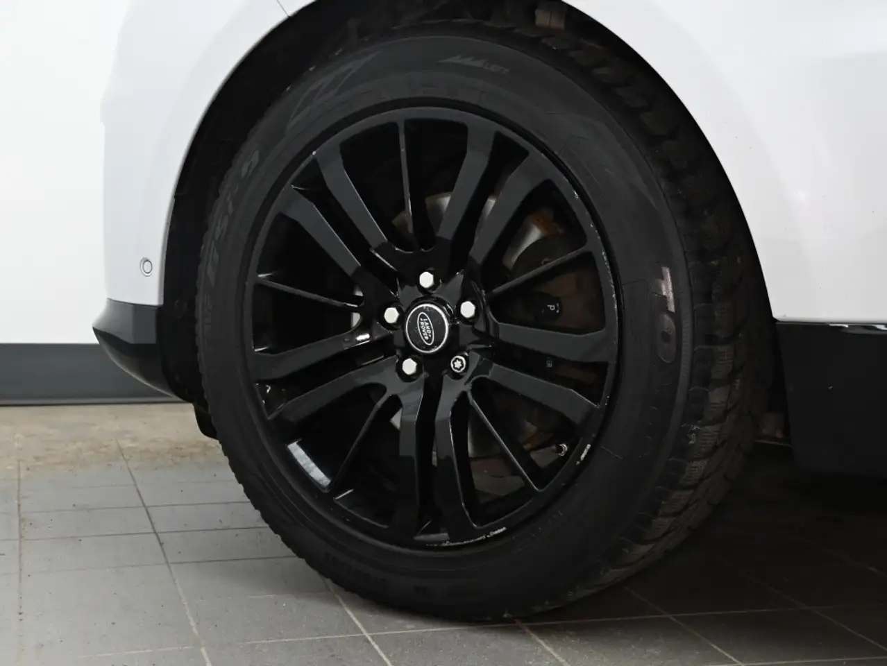 Land Rover Range Rover Sport снимка Land Rover Range Rover Sport