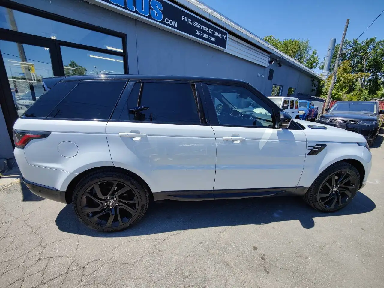 Land Rover Range Rover Sport photo Land Rover Range Rover Sport