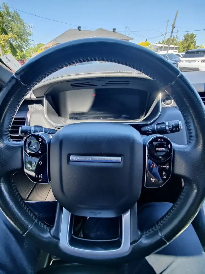 Land Rover Range Rover Sport photo Land Rover Range Rover Sport
