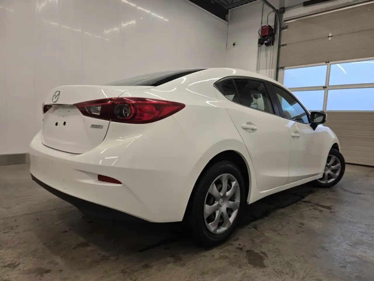 Mazda 3 photo Mazda 3