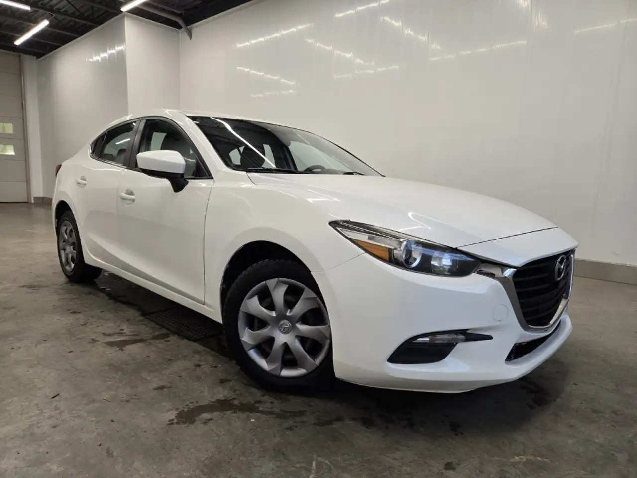 Mazda 3 photo Mazda 3