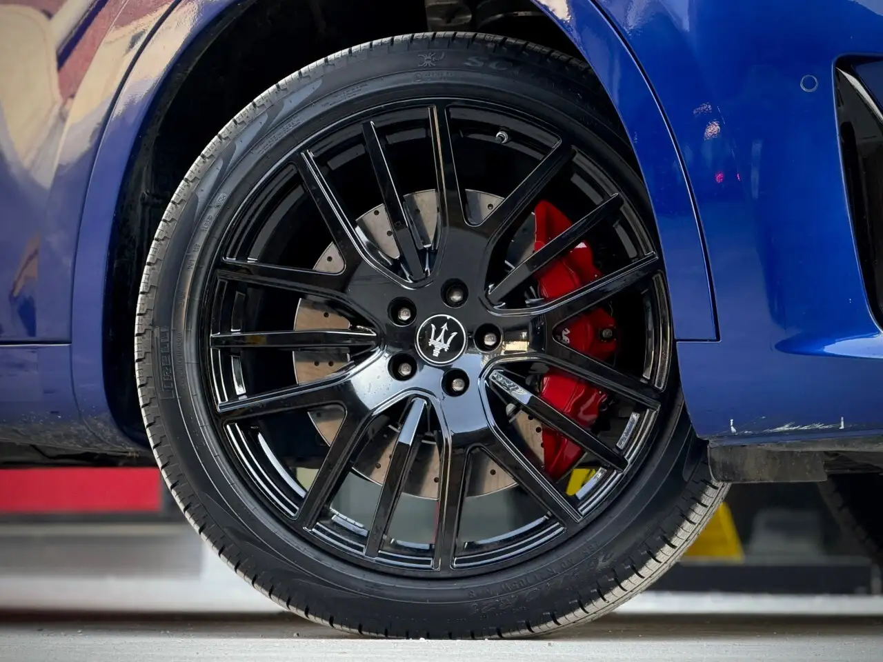 Maserati Levante photo Maserati Levante
