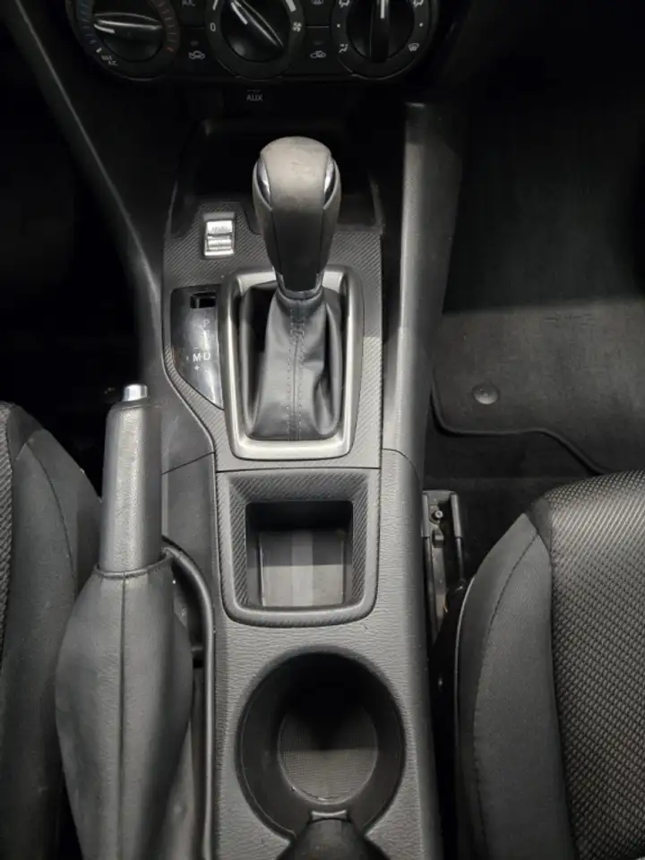 Mazda 3 photo Mazda 3