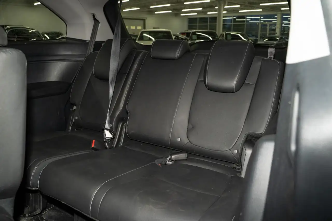 Honda Odyssey снимка Honda Odyssey