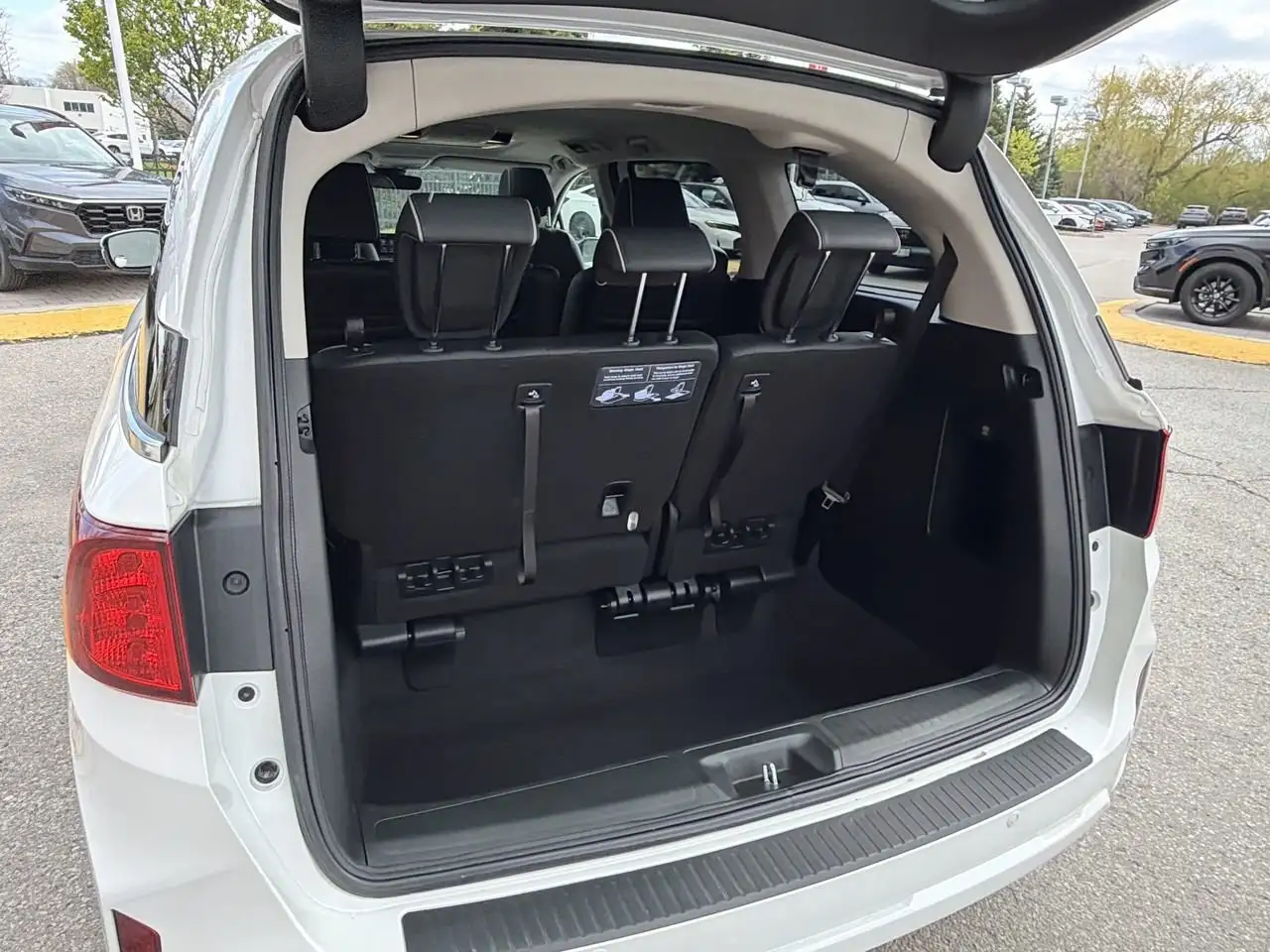 Honda Odyssey снимка Honda Odyssey