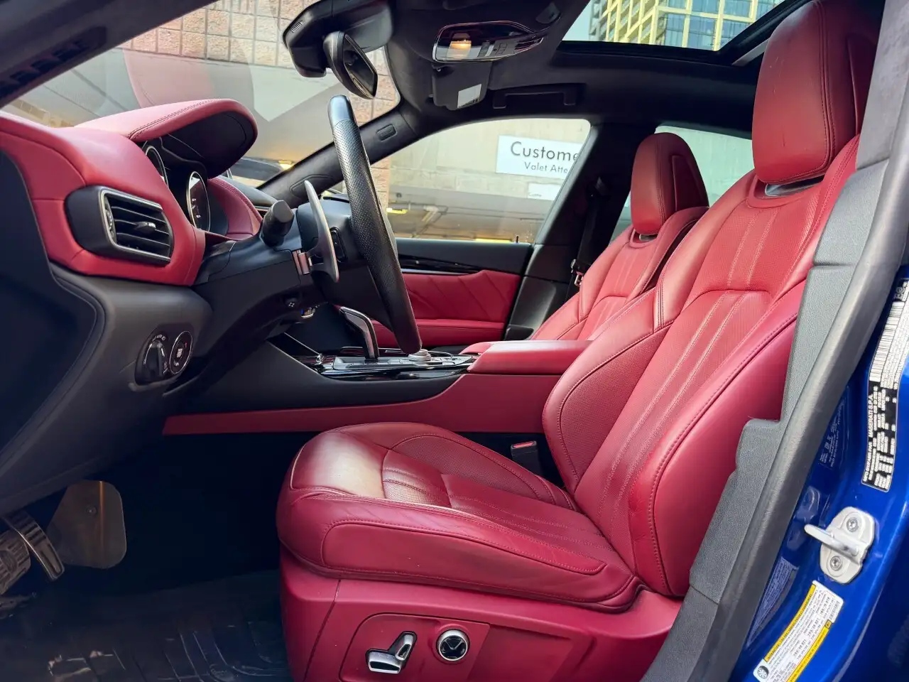 Maserati Levante photo Maserati Levante