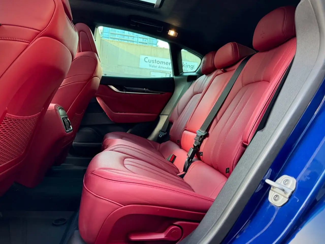 Maserati Levante photo Maserati Levante