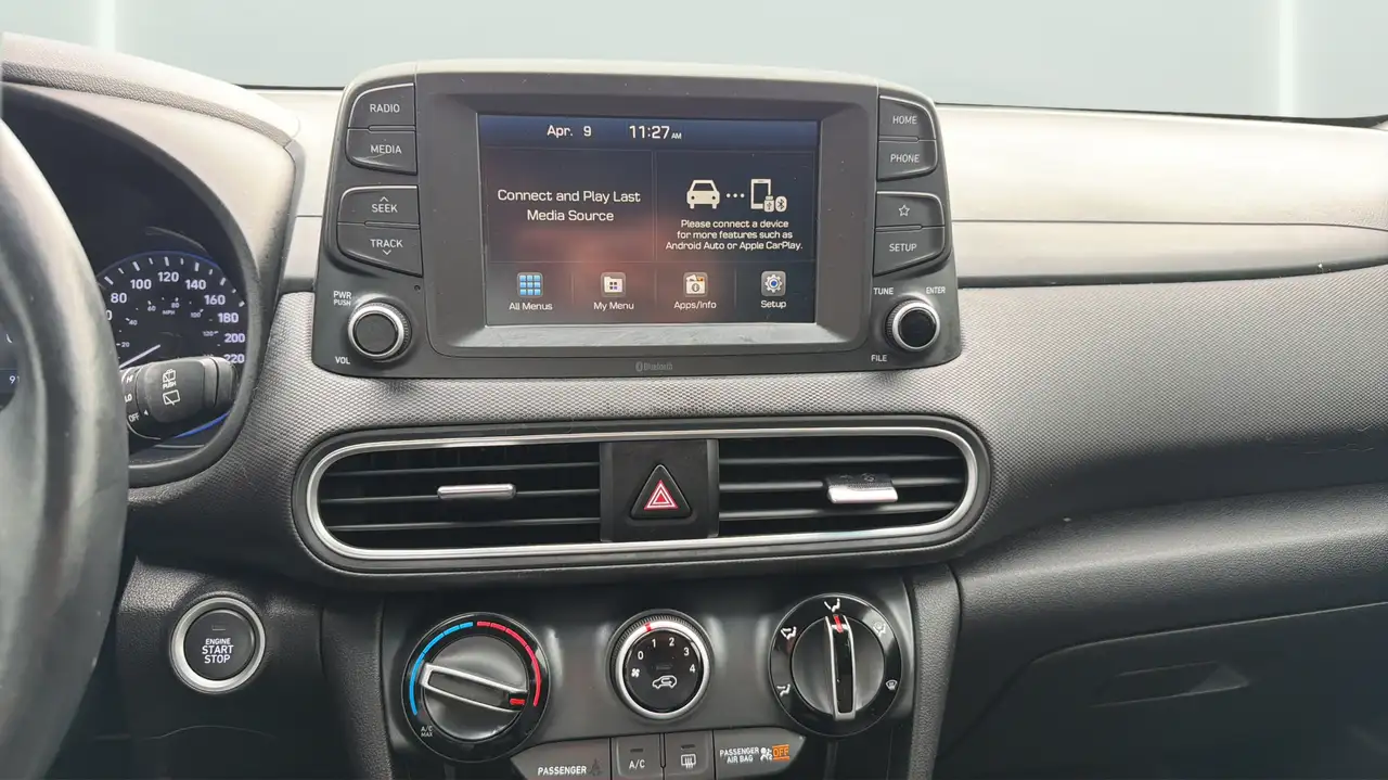 Hyundai KONA снимка Hyundai KONA