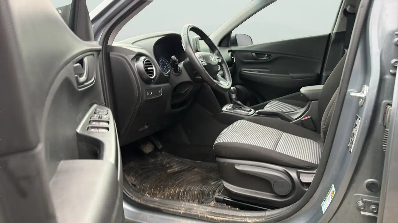 Hyundai KONA снимка Hyundai KONA