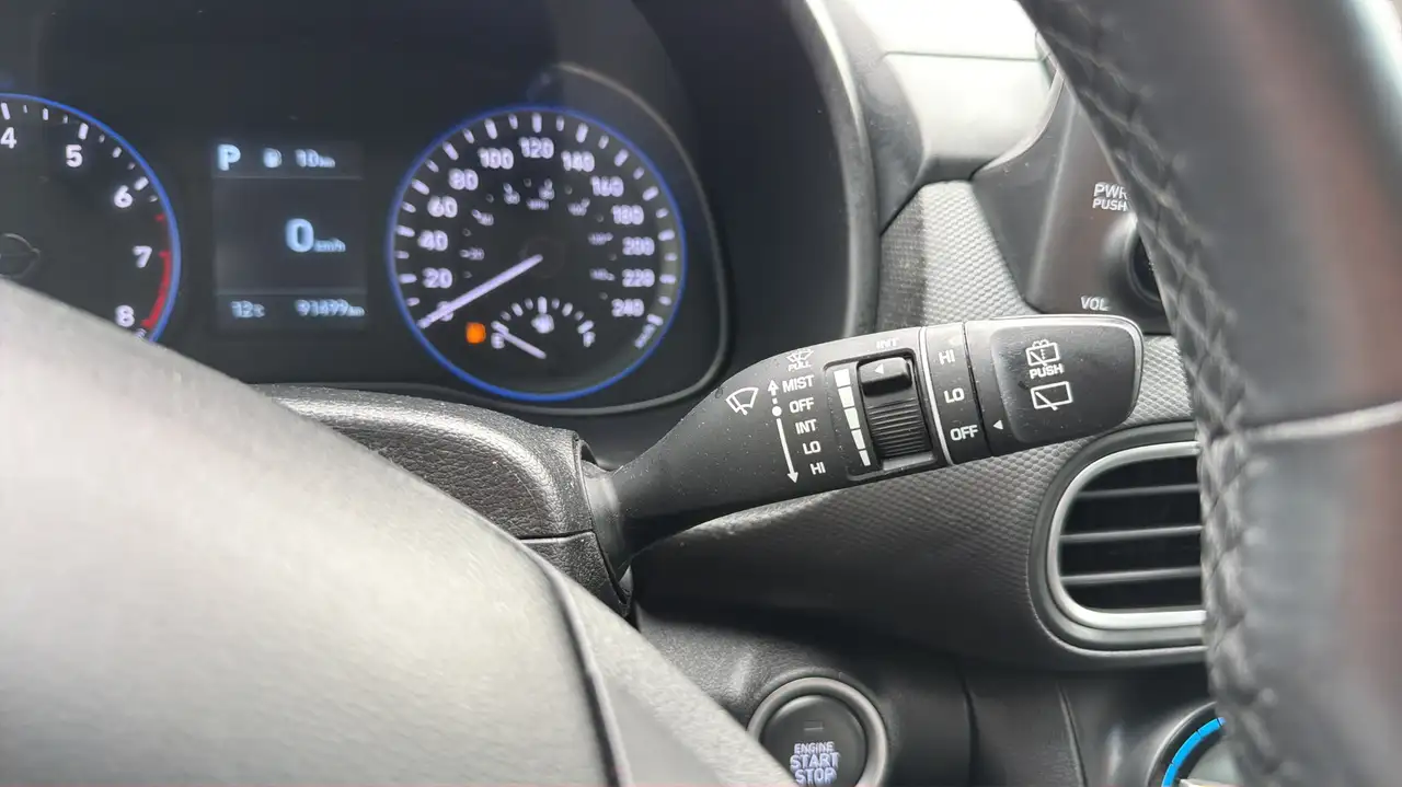 Hyundai KONA снимка Hyundai KONA