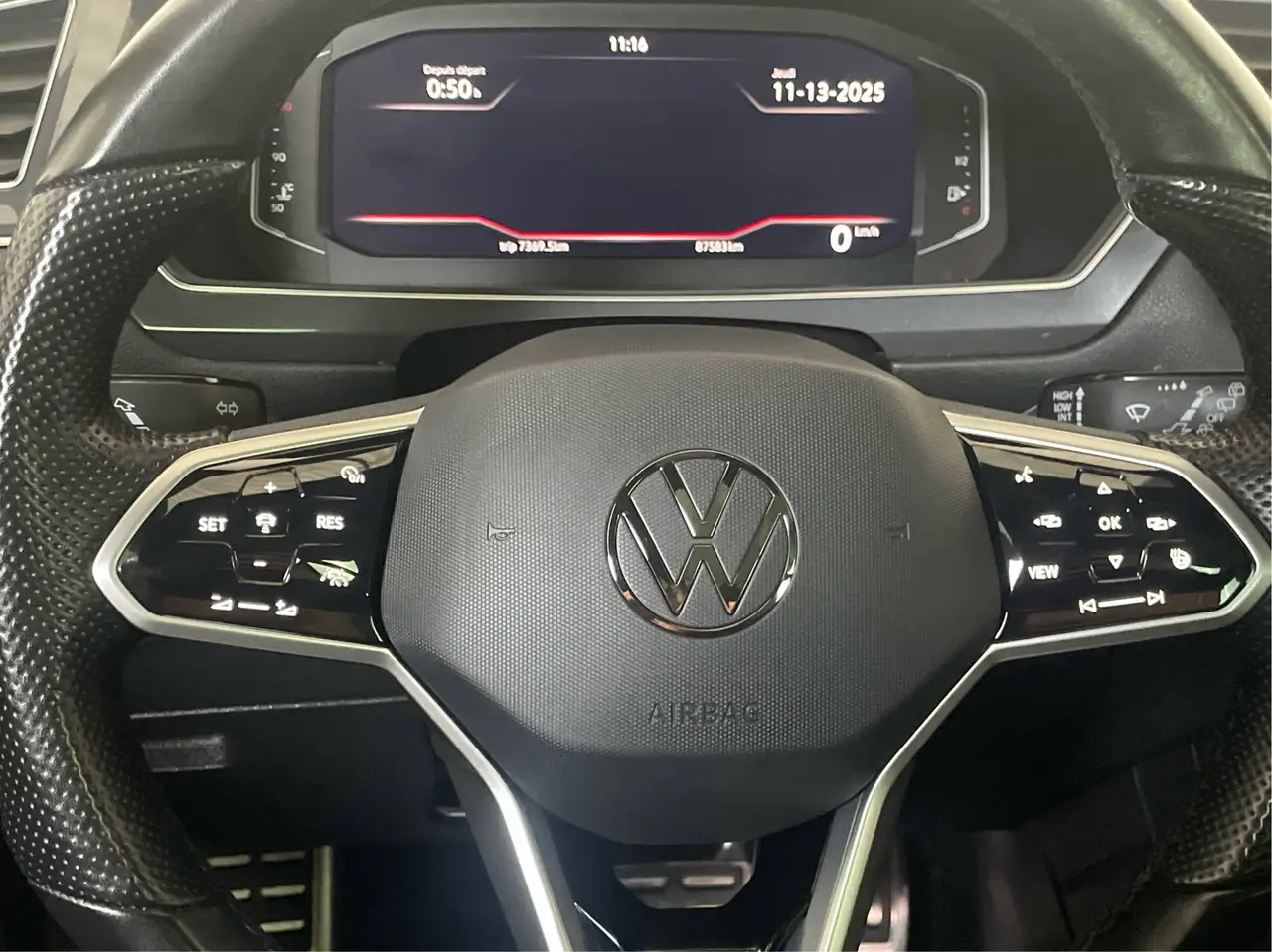 Volkswagen Tiguan снимка Volkswagen Tiguan
