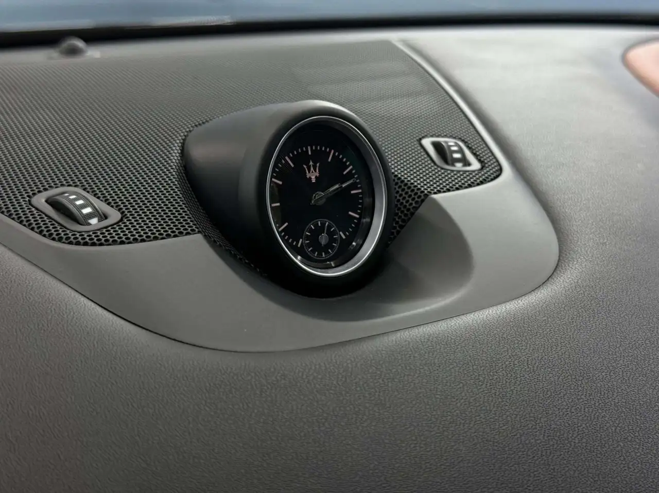 Maserati Levante снимка Maserati Levante