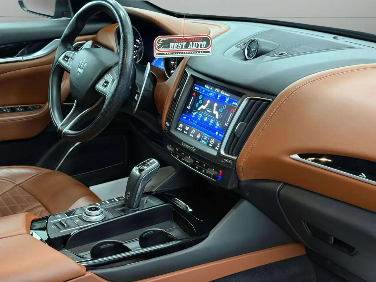 Maserati Levante снимка Maserati Levante