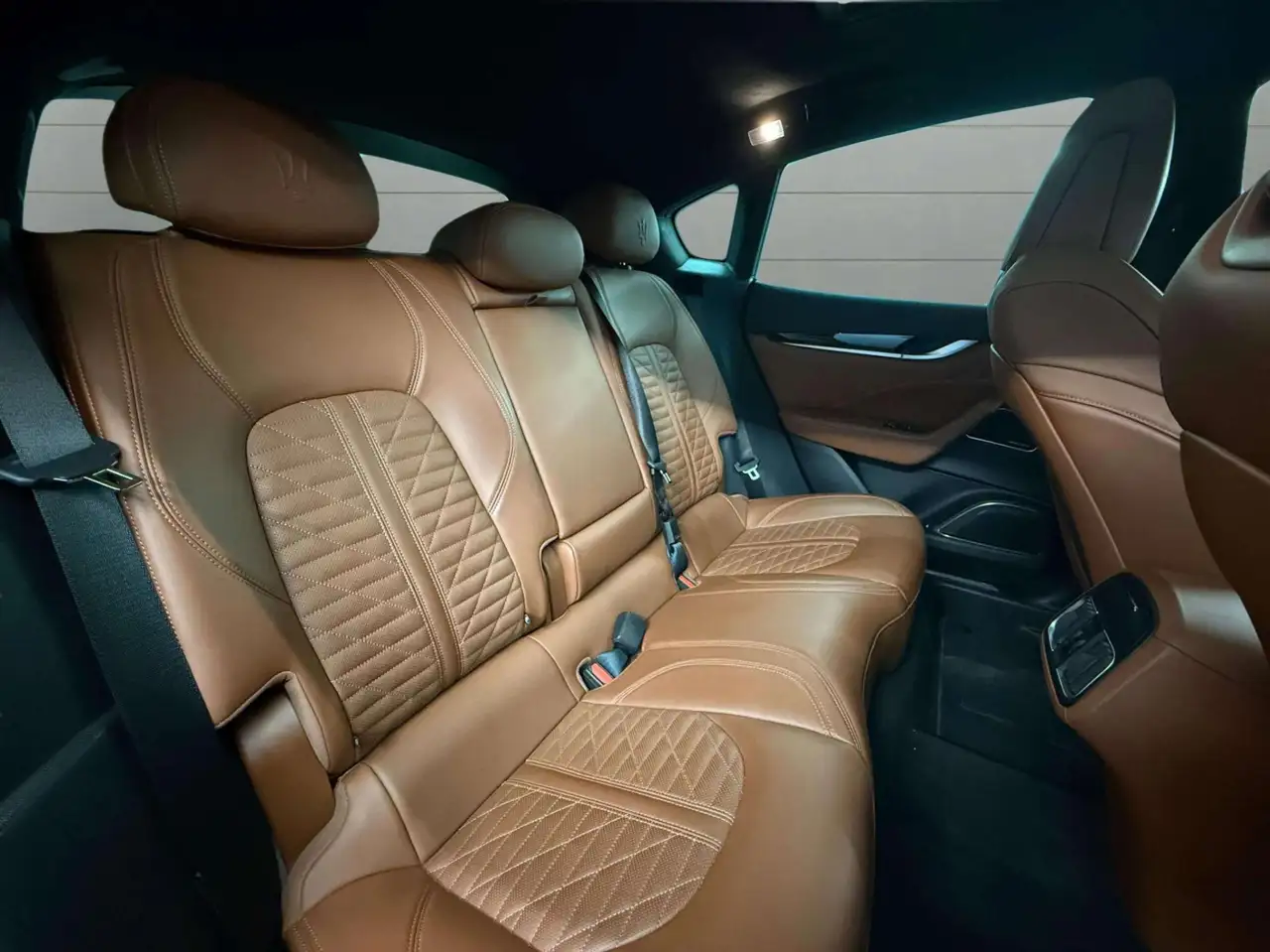 Maserati Levante снимка Maserati Levante