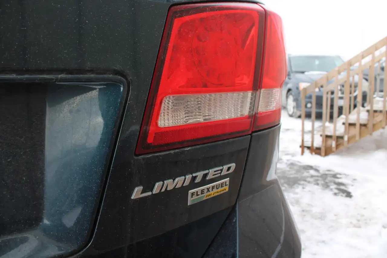 Dodge Journey photo Dodge Journey