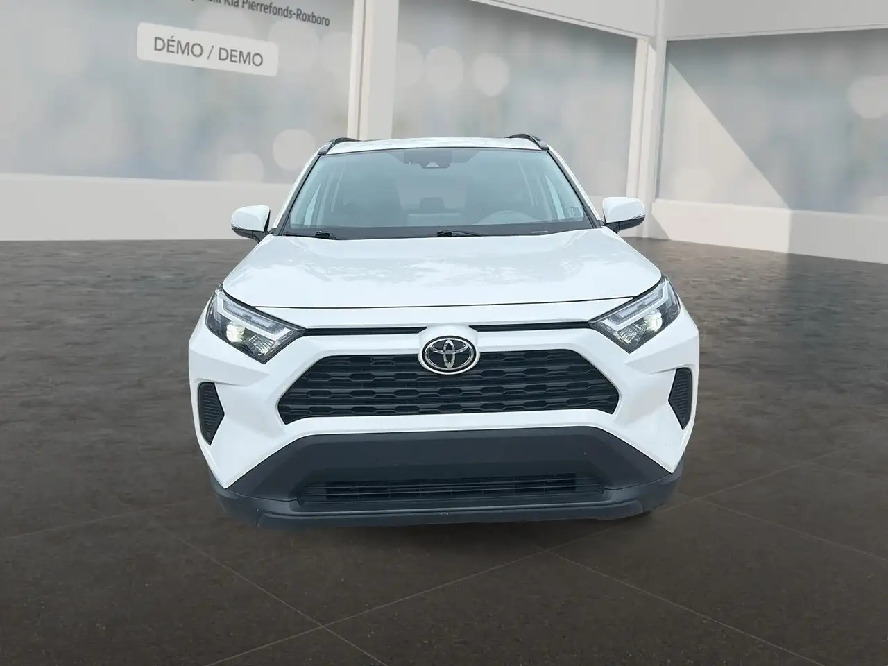 Toyota RAV 4 снимка Toyota RAV 4