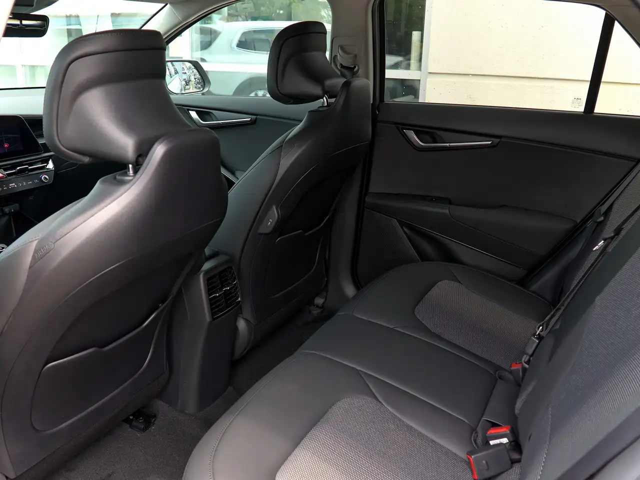 Kia Niro fotografie Kia Niro