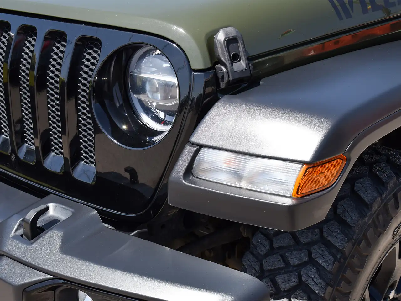 Jeep Wrangler photo Jeep Wrangler