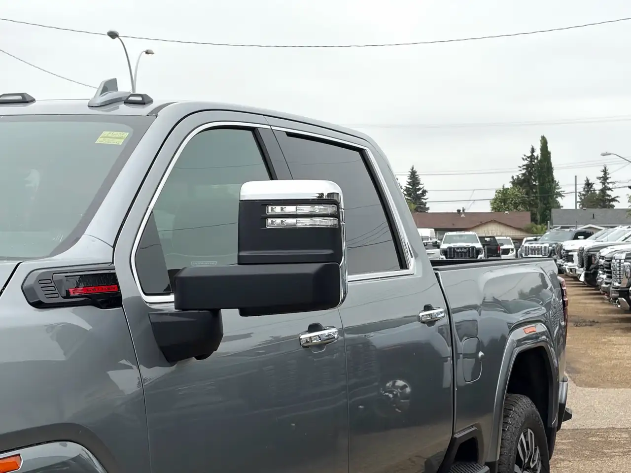 GMC Sierra 3500HD снимка GMC Sierra 3500HD