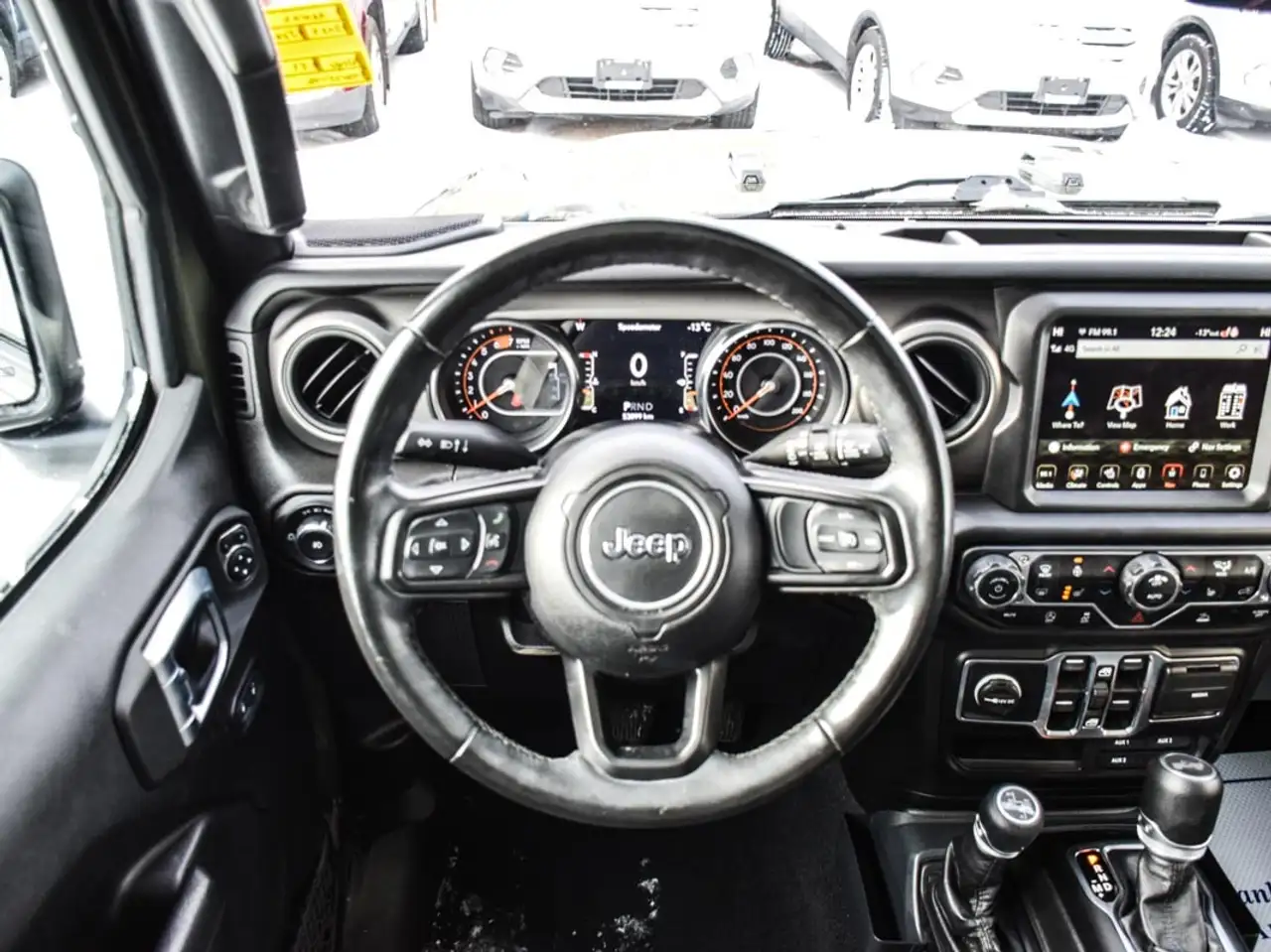 Jeep Wrangler photo Jeep Wrangler