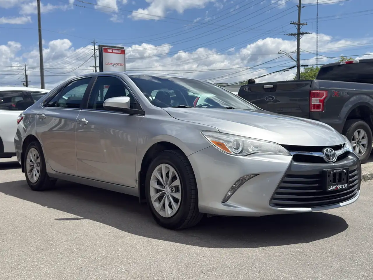 Toyota Camry photo Toyota Camry