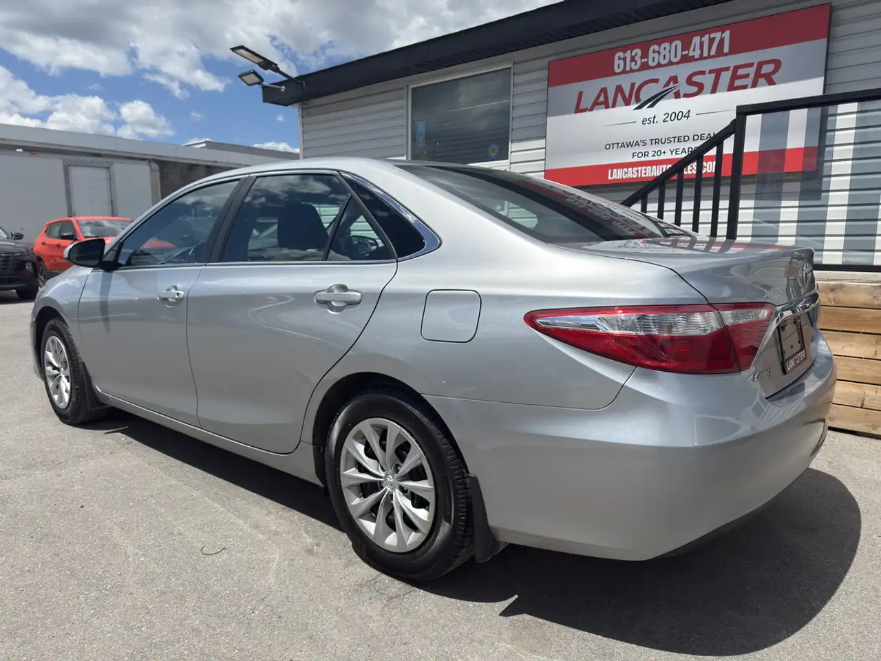Toyota Camry photo Toyota Camry