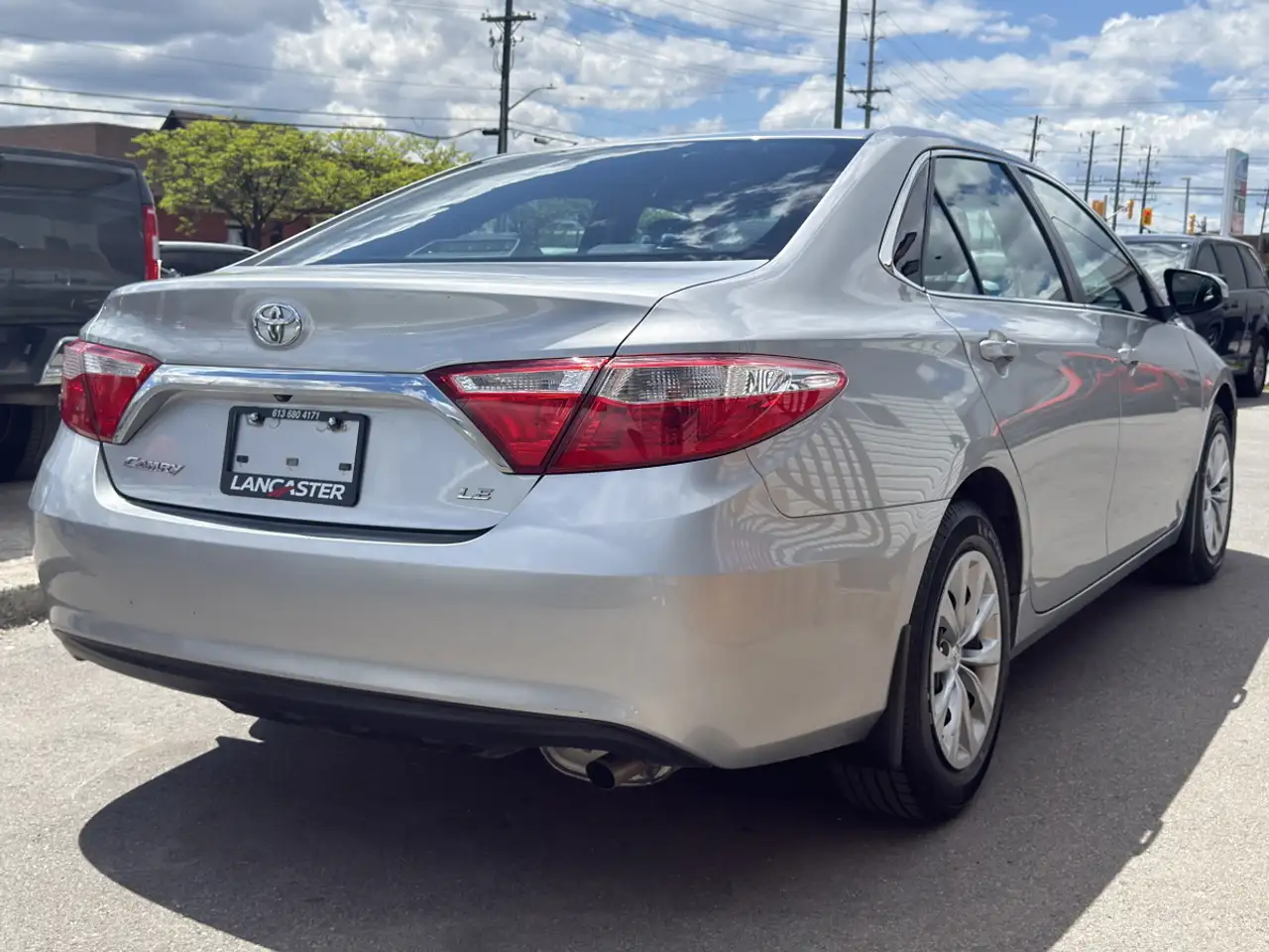Toyota Camry photo Toyota Camry