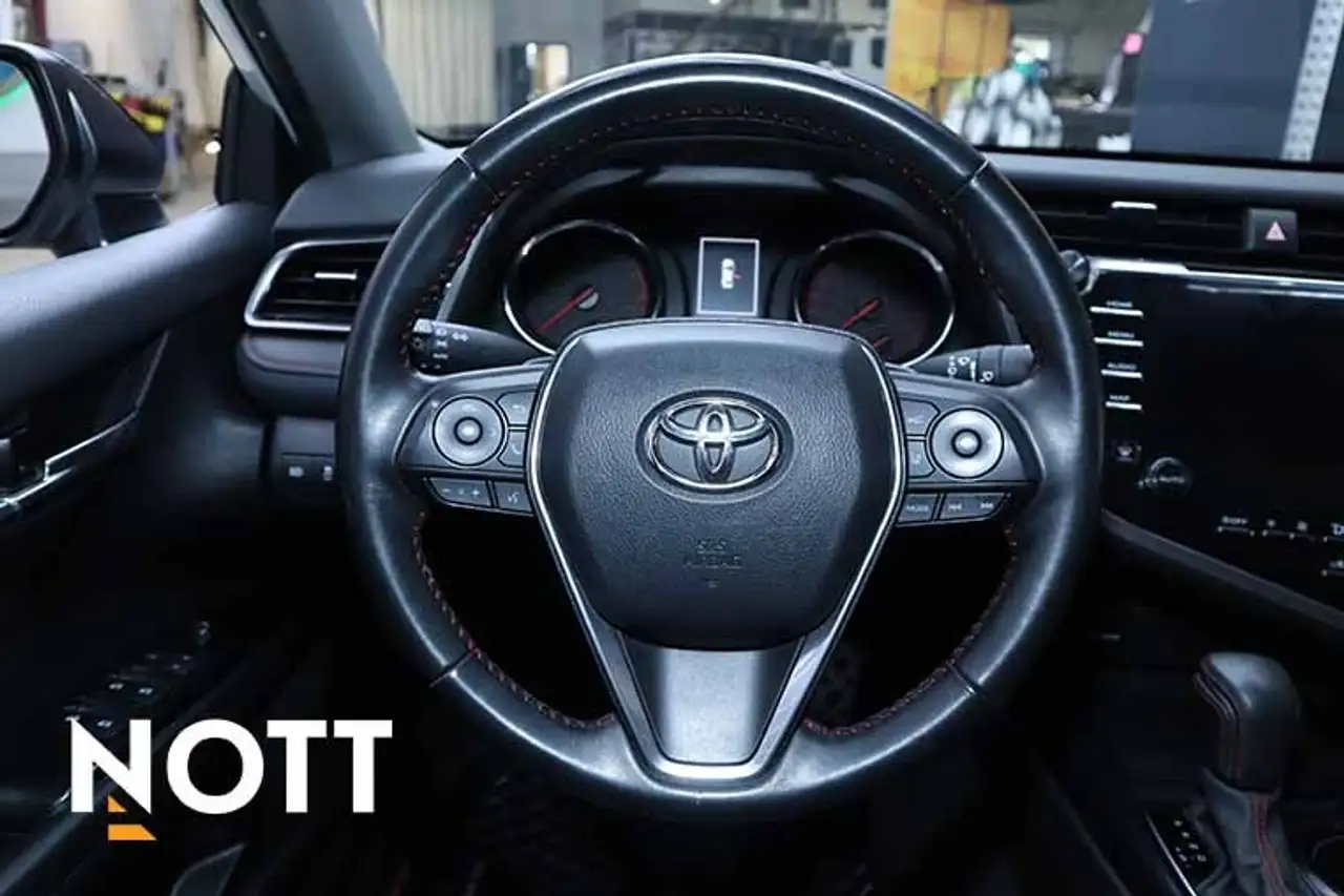 Toyota Camry fotografie Toyota Camry