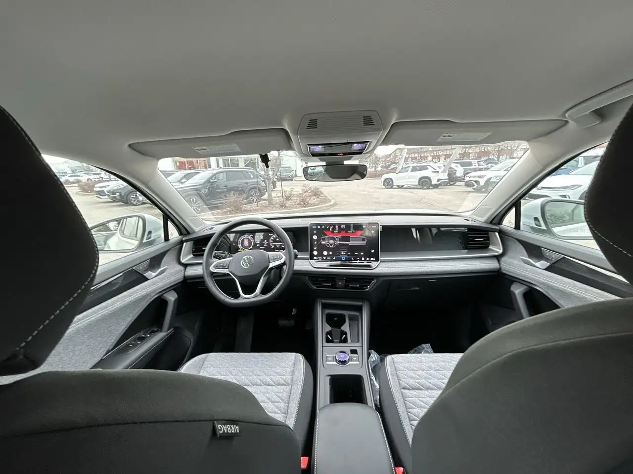 Volkswagen Tiguan снимка Volkswagen Tiguan