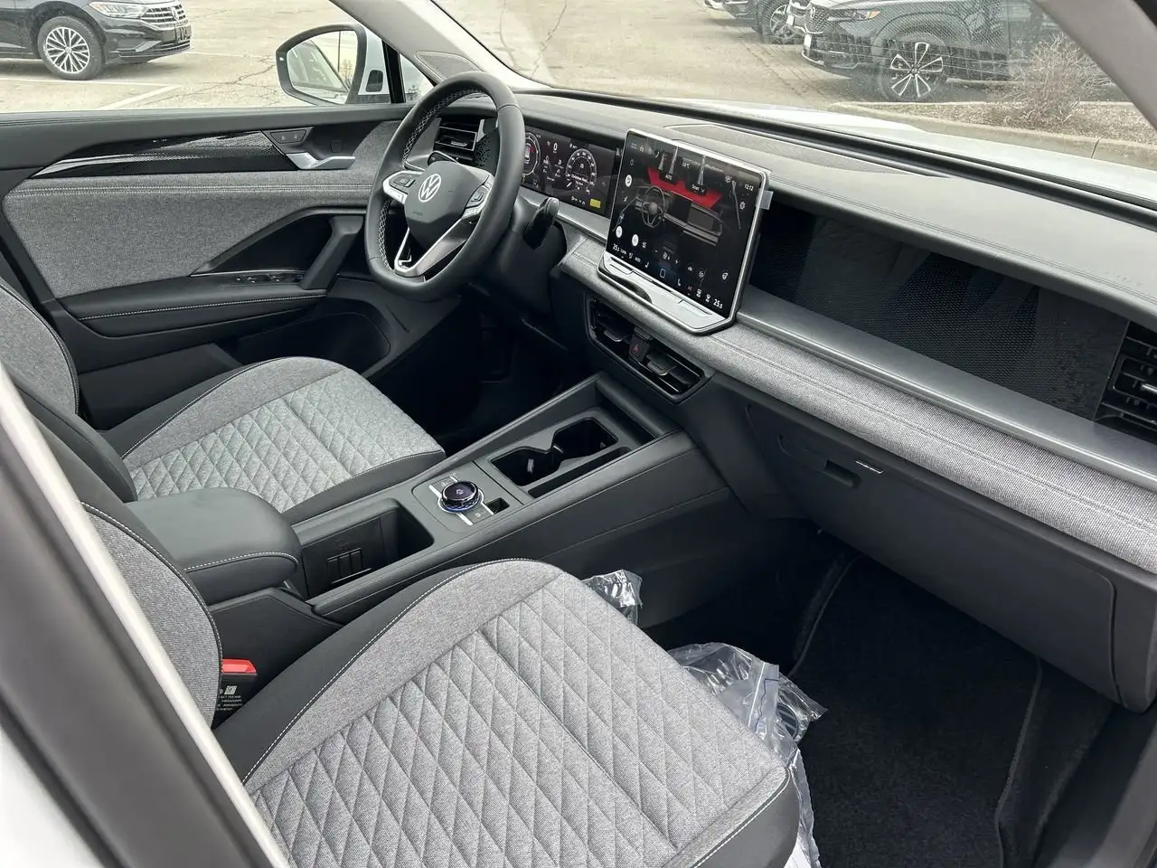 Volkswagen Tiguan снимка Volkswagen Tiguan
