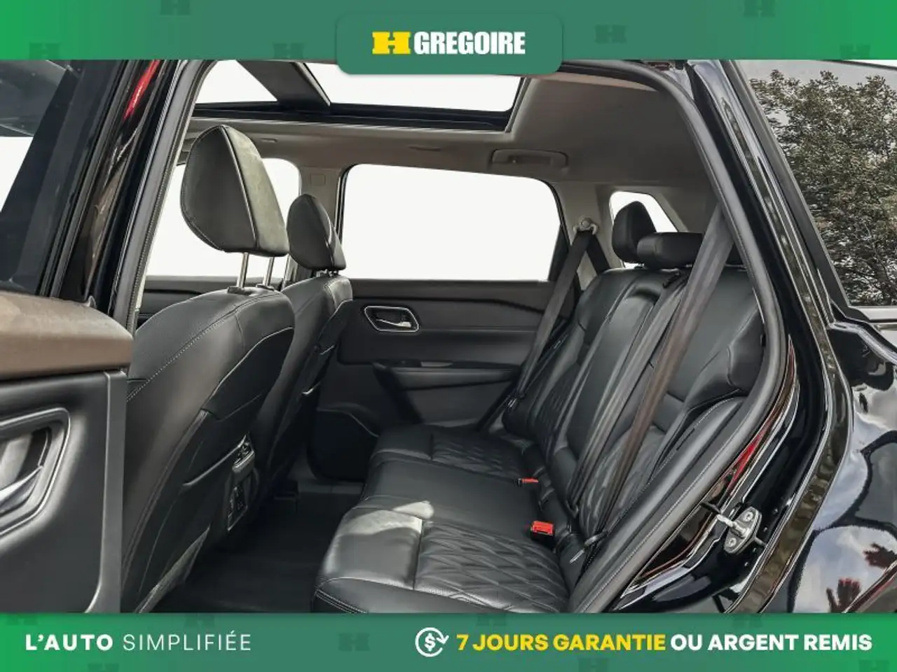 Nissan Rogue fotografie Nissan Rogue