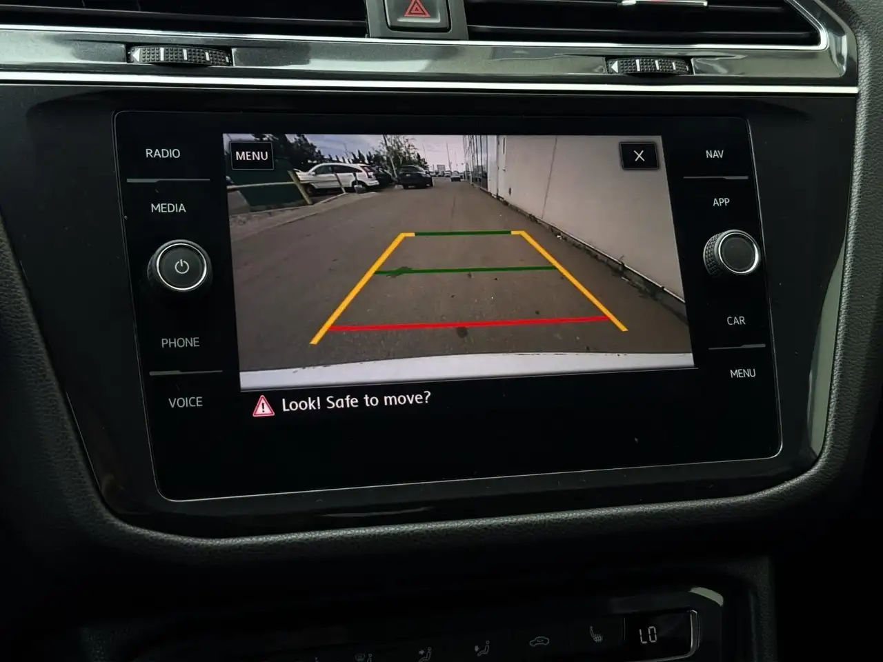 Volkswagen Tiguan снимка Volkswagen Tiguan
